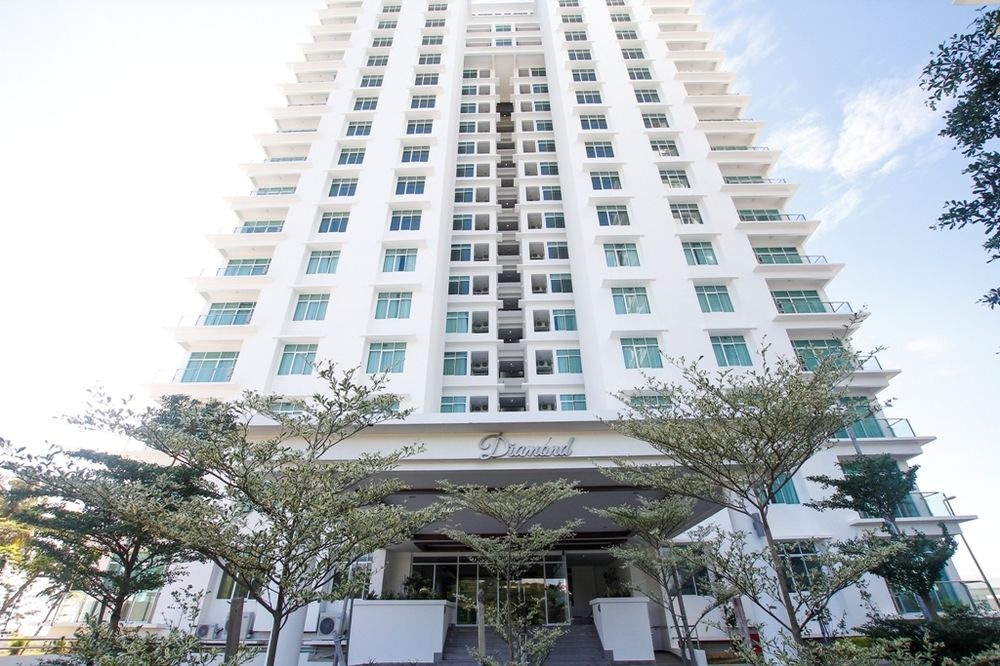 Bay Resort Condominium @ Diamond Tower image 1